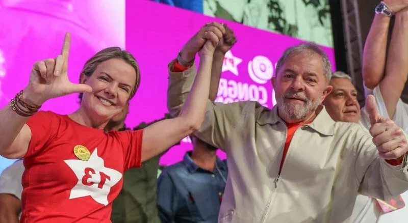 TRE manda Gleisi apagar vídeo que atribui Auxílio Brasil a Lula