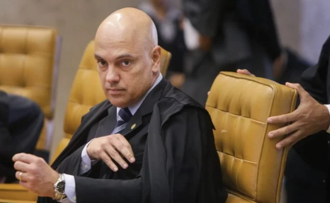 Delegados da PF denunciam Moraes por ‘abuso de autoridade’