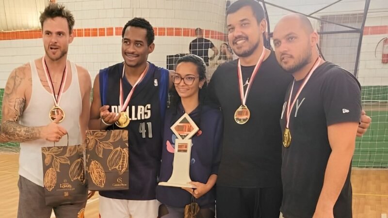 Equipe de Holambra vence torneio de Basquete 3×3 com 14 equipes da região