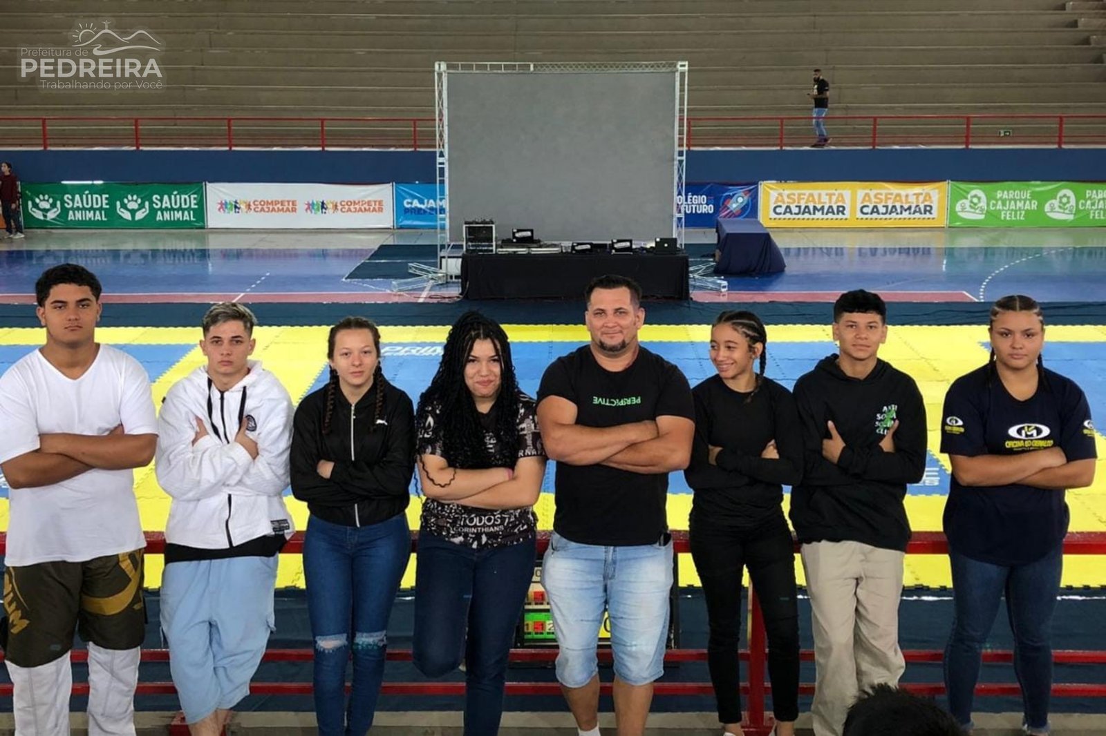 Atletas do Projeto Pro Esporte Jiu Jitsu de Pedreira estiveram disputando o Campeonato Paulista de Cajamar.