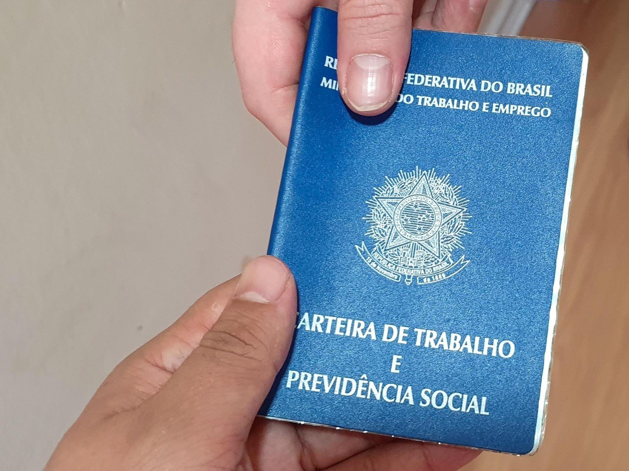 Com salários até R$ 4 mil, Prefeitura divulga 120 vagas para moradores de Artur Nogueira .