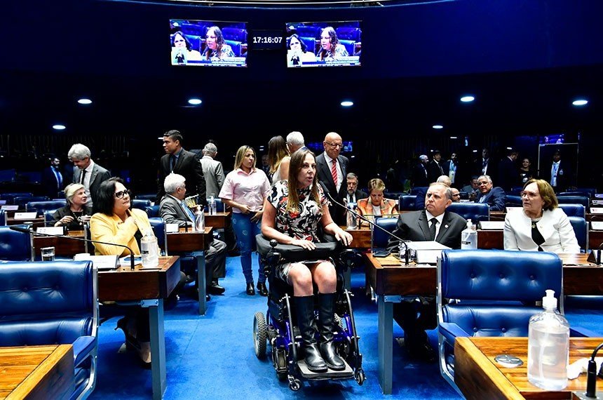 Senado aprova validade indefinida de laudos de deficiência permanente