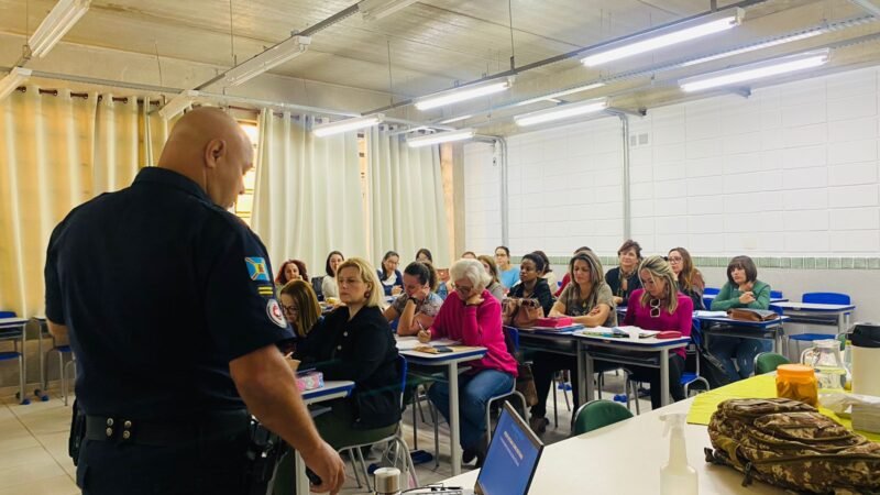 Prefeitura de Artur Nogueira promove treinamento sobre segurança nas escolas municipais .Palestra reuniu gestoras escolares nesta terça (16) e abordou o tema ‘Como agir diante de um agressor ativo’