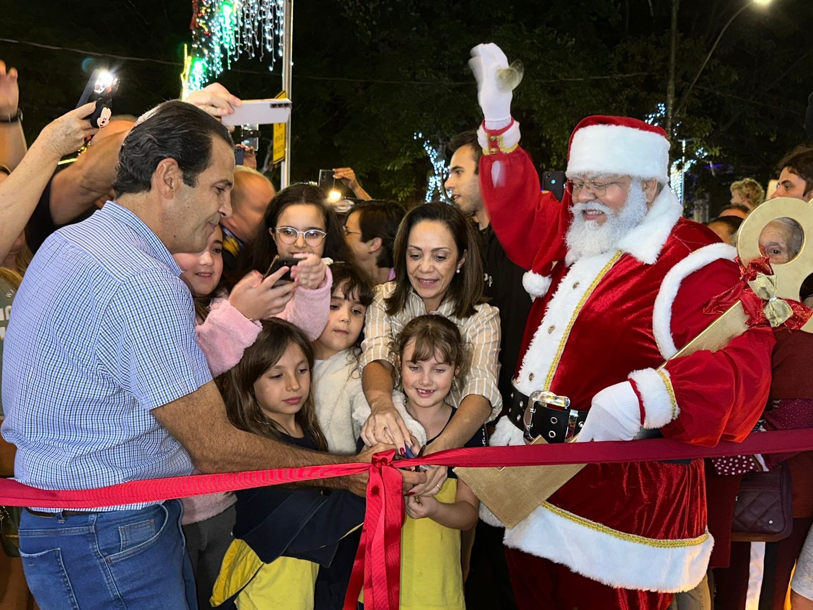 Aberto o Natal Luzes da Serra 2024 – SERRA NEGRA – SP.