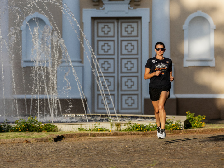 Corrida Histórica de Amparo espera reunir 1.500 atletas e elite do atletismo brasileiroEvento já conta com inscritos de mais de 10 estados e um percurso inédito que valoriza o patrimônio histórico da cidade, no interior do estado de São Paulo