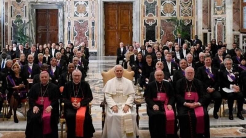 PAPA LEÃO XIV INICIA PONTIFICADO COM DISCURSO FIRME EM DEFESA DA FAMÍLIA E DOS VALORES CRISTÃOS!