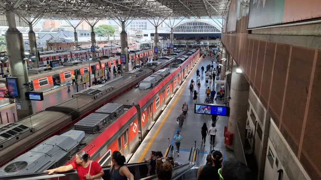 Virada Cultural terá Metrô e trens 24h e reforço na segurança