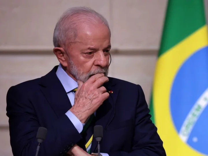 LULA RECUA E CANCELA PRONUNCIAMENTO SOBRE TAXAÇÃO DE TRUMP — MEDO DE REPERCUSSÃO OU ESTRATÉGIA POLÍTICA?
