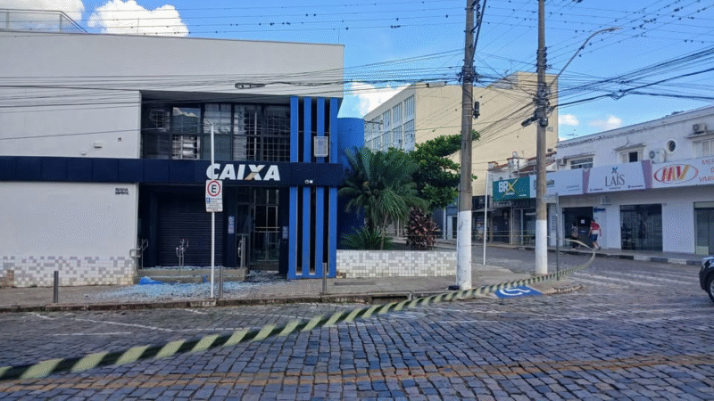 NOVO CANGAÇO: POLÍCIA FEDERAL DESMONTA QUADRILHA QUE ATACOU BANCO EM GUAXUPÉ — VIOLÊNCIA EXTREMA E R$ 2 MILHÕES LEVADOS