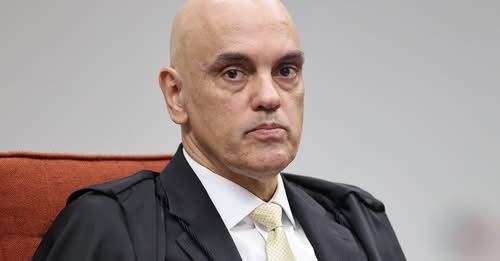 UMA VERGONHA , O BRASIL SENDO GOVERNADO POR QUEM NÃO TEVE NENHUM VOTO – 🚨 “EU JÁ SABIA QUE SERIA ASSIM!” — MORAES SUSPENDE DE UMA VEZ SÓ: DECRETO DE LULA E DECISÃO DO CONGRESSO SOBRE IOF.    POR . ROBERTÃO CHAPA QUENTE . COMPARTILHE.