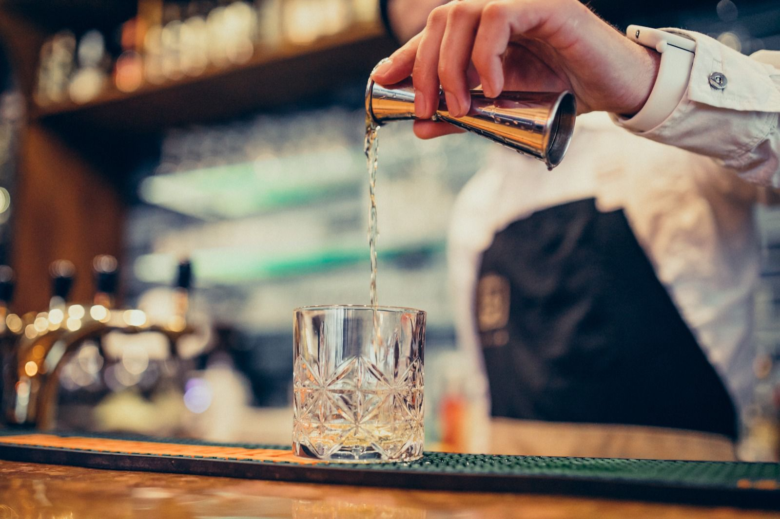 Fhoresp reforça apelo a autoridades sobre contaminação de bebidas; entidade já havia alertado sobre 36% de fraude no volume distribuído