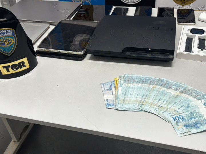 🚨 Tático Ostensivo Rodoviário prende criminosos por furto e receptação na Rodovia Anhanguera em Campinas-SP 🚨