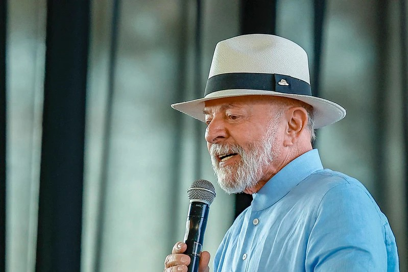 LULA AFIRMA QUE NÃO QUER IR PARA O CÈU ” ESTOU DANDO A MINHA VAGA ” .