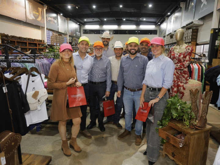JAGUARIÚNA APRESENTA CIRCUITO COUNTRY A REPRESENTANTES DO TURISMO REGIONAL