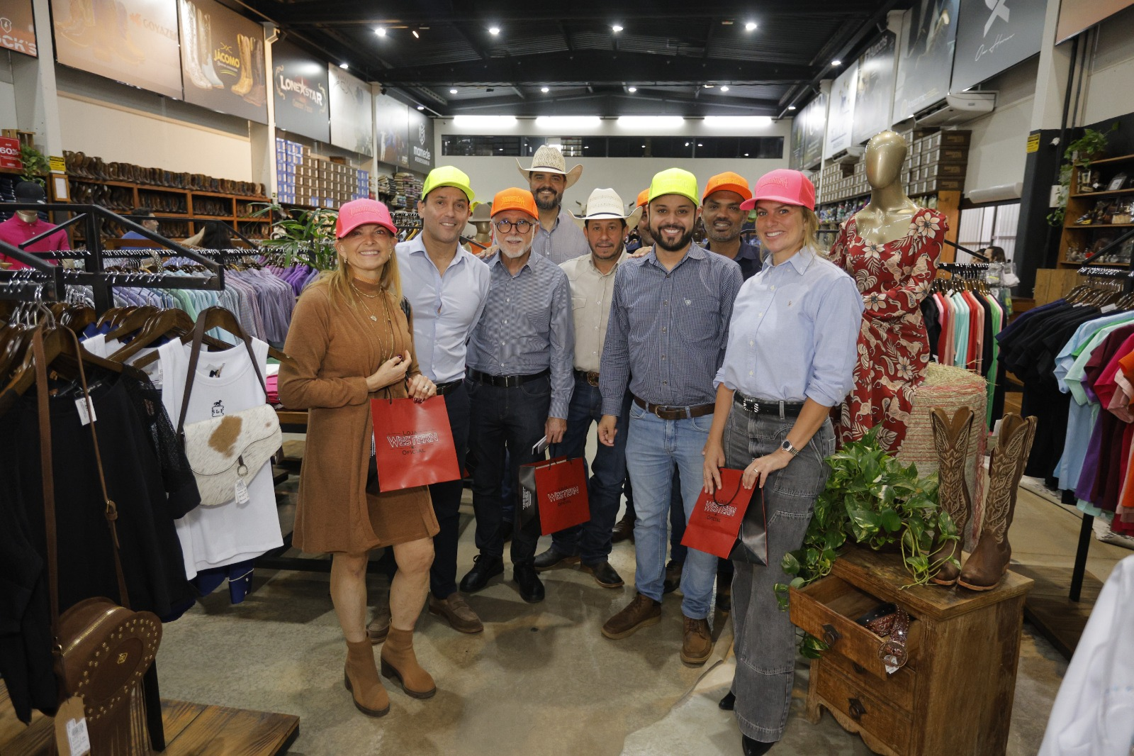 JAGUARIÚNA APRESENTA CIRCUITO COUNTRY A REPRESENTANTES DO TURISMO REGIONAL