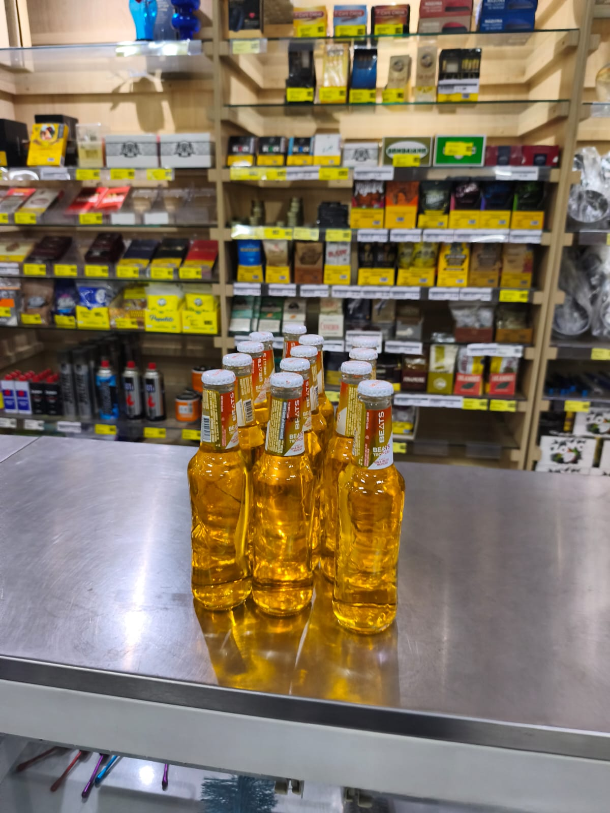 🚨 Operação “Drink Limpo” combate bebidas adulteradas e vencidas em Amparo 🚨