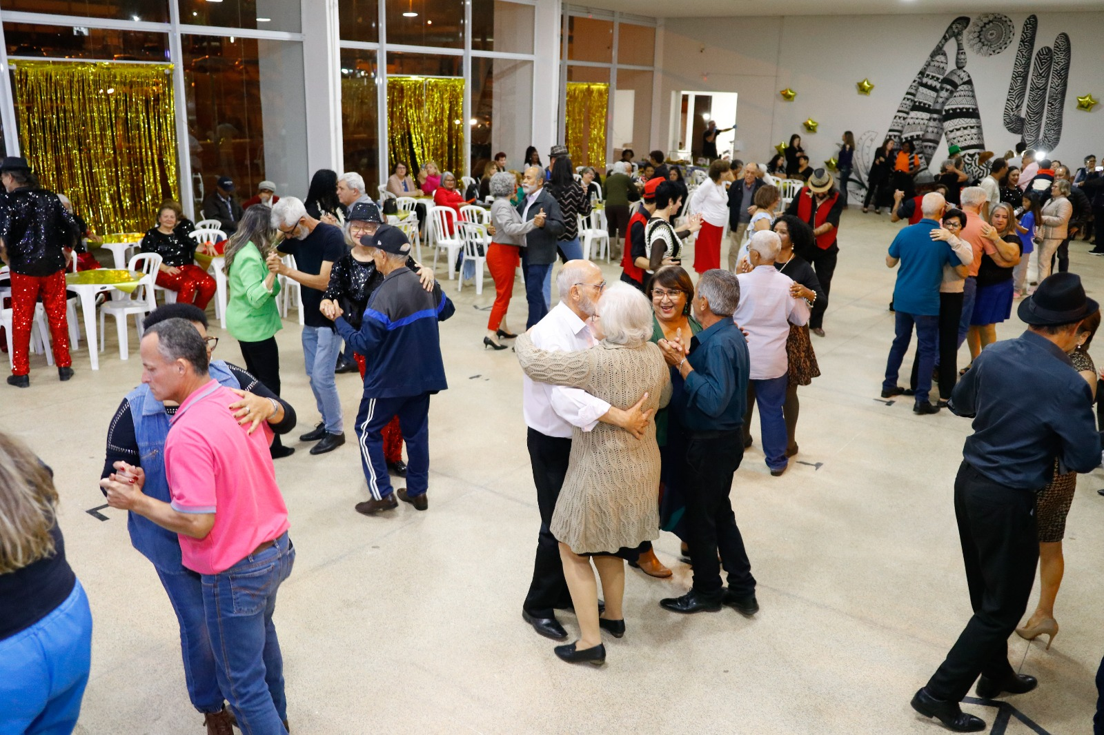 BAILE DA TERCEIRA IDADE SERÁ NO DIA 10 DE OUTUBRO NO BOULEVARD