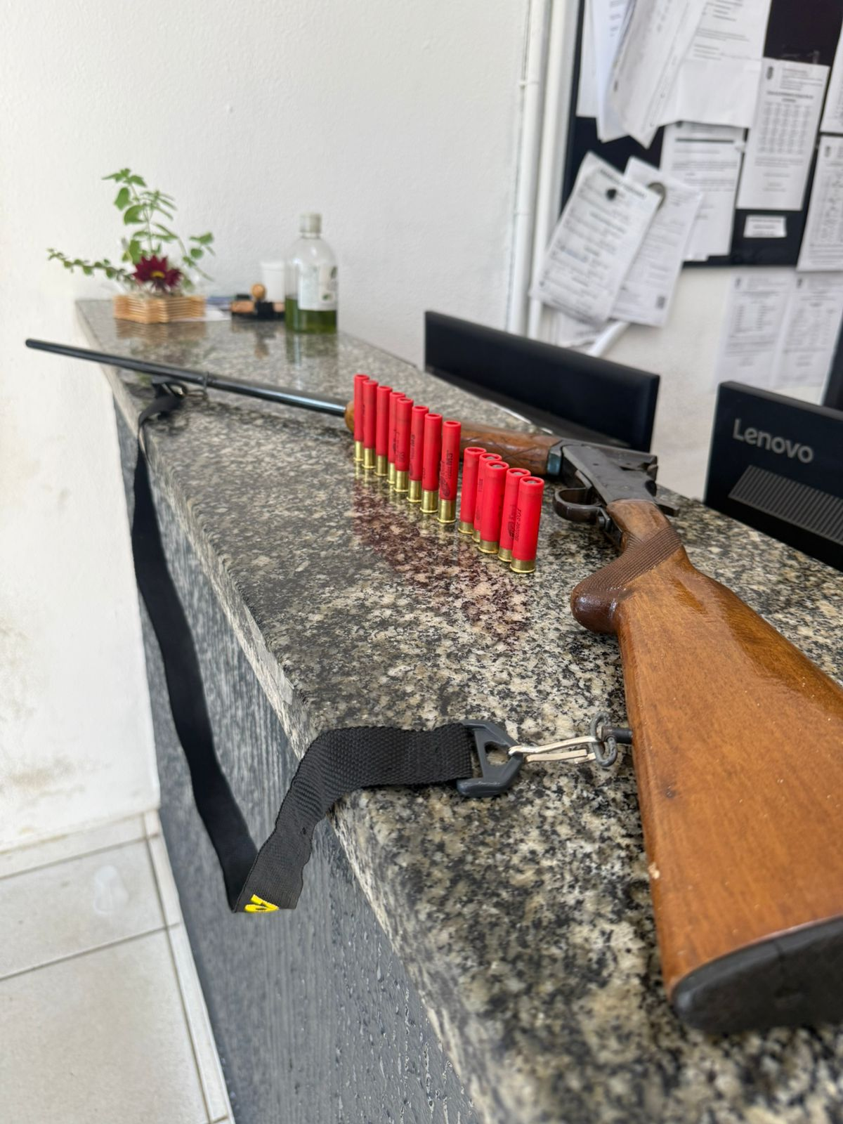 Mandado de busca e apreensão resulta na apreensão de arma de grosso calibre em Jaguariúna…..