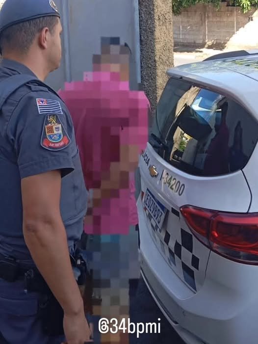 POLÍCIA MILITAR CAPTURA FORAGIDO DA JUSTIÇA NO JARDIM BRASIL, EM AMPARO