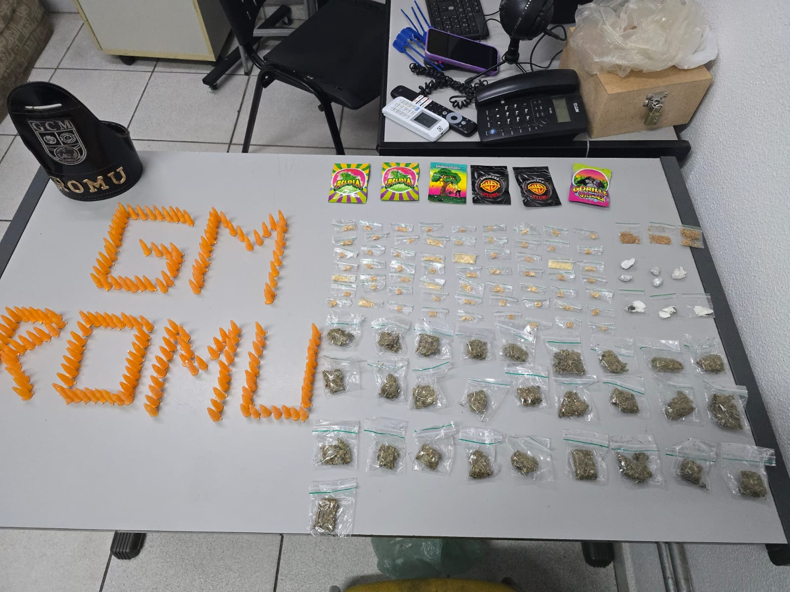 GCM AGE RÁPIDO E PRENDE SUSPEITO COM SACOLA RECHEADA DE DROGAS NO BAIRRO JOÃO ALDO NASSIF