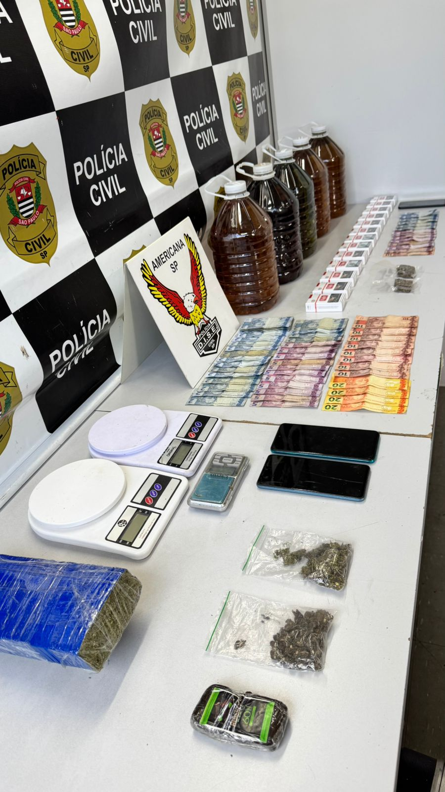 Operação “Klavin” da Polícia Civil prende dois suspeitos por tráfico, contrabando e crimes contra a relação de consumo em Nova Odessa