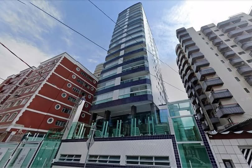 IDOSO MORRE AO CAIR DO 15º ANDAR ENQUANTO INSTALAVA DECORAÇÃO DE NATAL EM PRAIA GRANDE