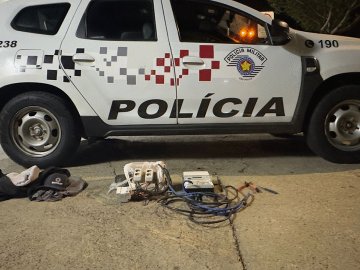 POLÍCIA MILITAR PRENDE SUSPEITO POR FURTO DURANTE A MADRUGADA EM JAGUARIÚNA