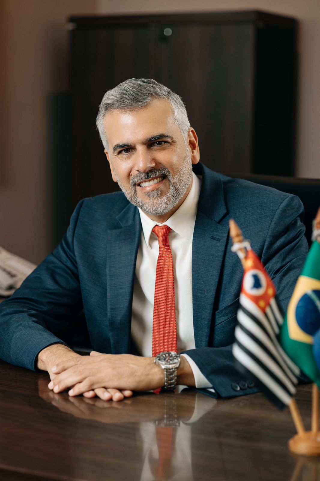 TRÊS VEZES PREFEITO DE JAGUARIÚNA, GUSTAVO REIS SERÁ CANDIDATO A DEPUTADO EM 2026….Gustavo Reis, três vezes prefeito e cinco vezes presidente da RMC, desponta como liderança regional