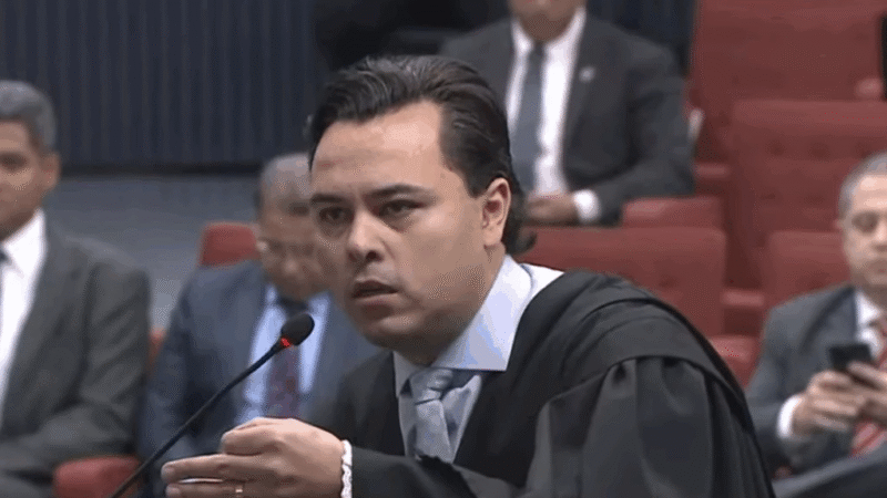 JEFFREY CHIQUINI ALERTA PARA “ATAQUES ESPIRITUAIS” CONTRA A DIREITA BRASILEIRA