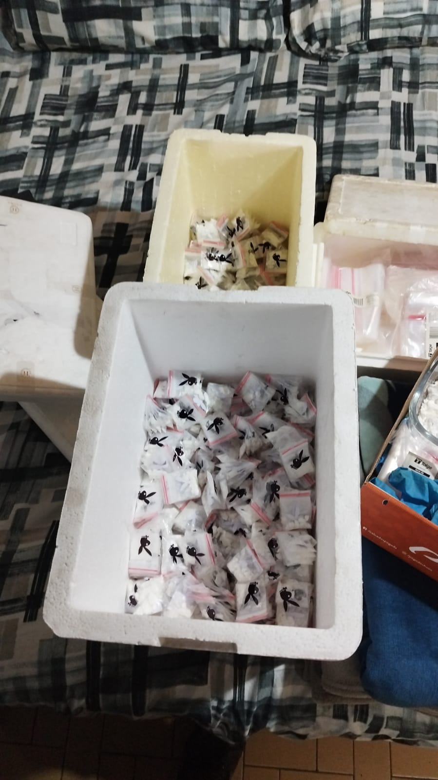 Polícia Militar apreende grande quantidade de drogas em Vinhedo e desmantela laboratório em Valinhos