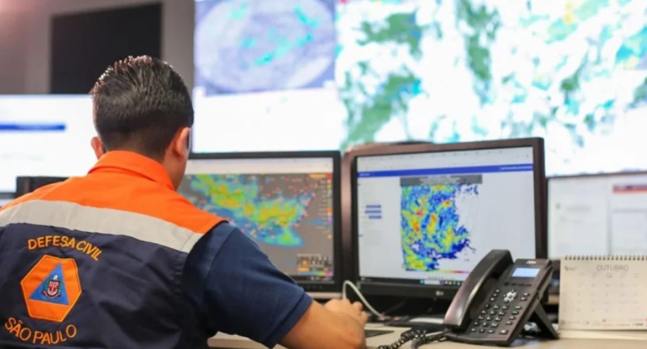 DEFESA CIVIL DE JAGUARIÚNA PARTICIPA DE SIMULADO QUE MARCA LANÇAMENTO DE NOVO RADAR