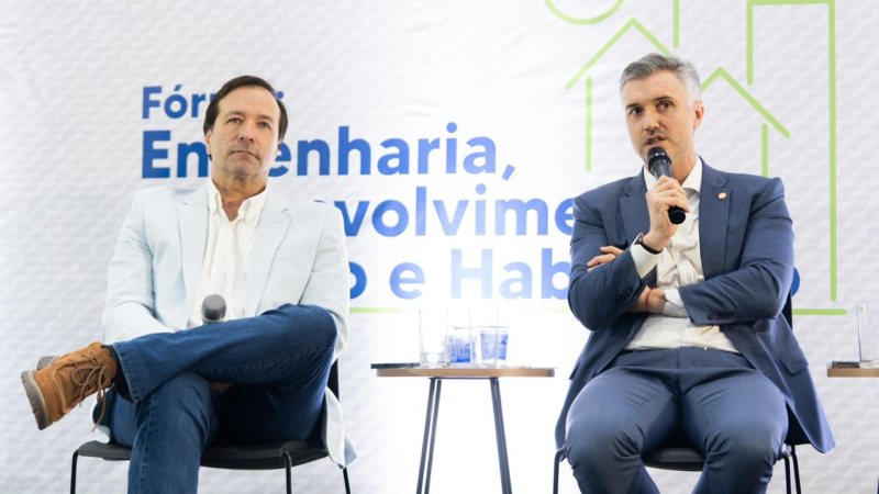 Vinicius Marchese e Marcelo Branco debatem desenvolvimento urbano em fórum do Crea-SP em Mogi Mirim