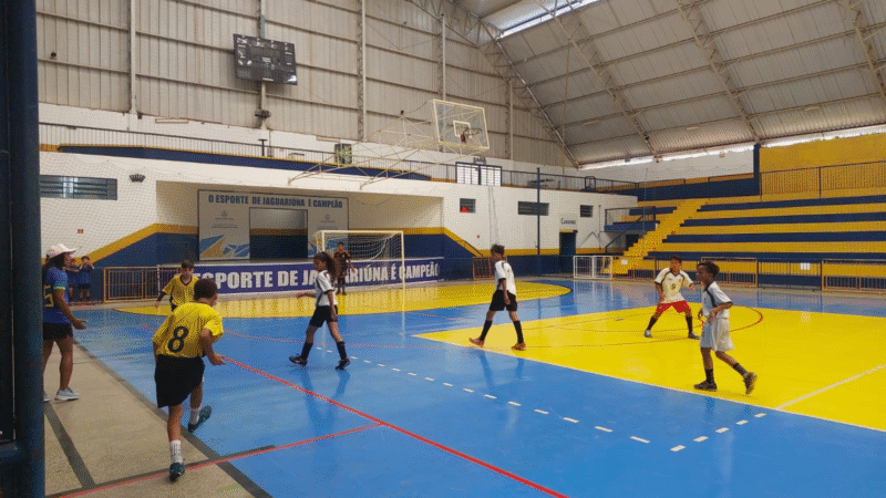 FINAIS DO INTERNÚCLEOS DE FUTSAL ACONTECEM NO SÁBADO
