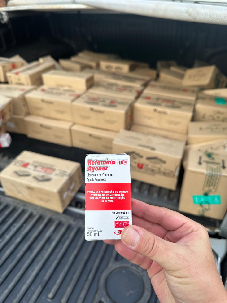 OPERAÇÃO CONJUNTA APREENDE MAIS DE MIL FRASCOS DE CETAMINA EM ESTIVA GERBI E MOGI GUAÇU