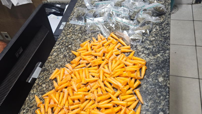 Polícia Militar prende homem por tráfico de drogas em Jaguariúna.