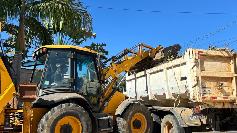 Prefeitura de Holambra realiza na próxima semana última Operação Cata-Bagulho do anoA Prefeitura de Holambra realizará, entre os dias 15 e 19 de dezembro, a última Operação Cata-Bagulho do ano. A ação, coordenada pelo Departamento Municipal de Serviços Públicos, tem como finalidades manter a cidade limpa e organizada.
