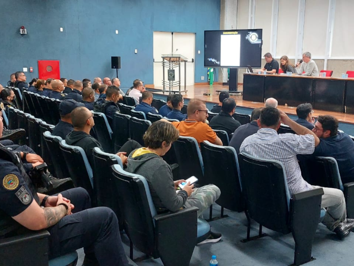 Guarda Civil Municipal participa de encontro regional de inteligência em segurança pública