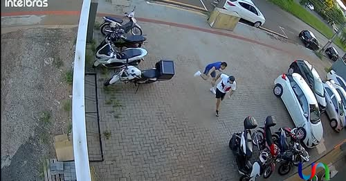 Homem é morto a facadas dentro de academia em Londrina