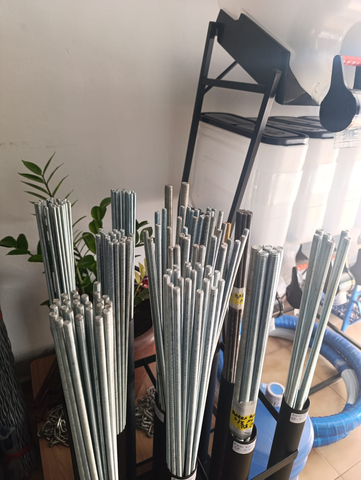 Chegou a Barra Roscada em nossa loja!