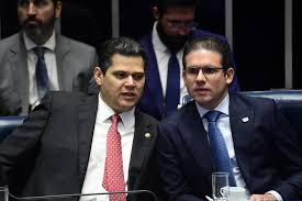 Inoperância do Senado e da Câmara Aprofunda Crise Institucional no Brasil