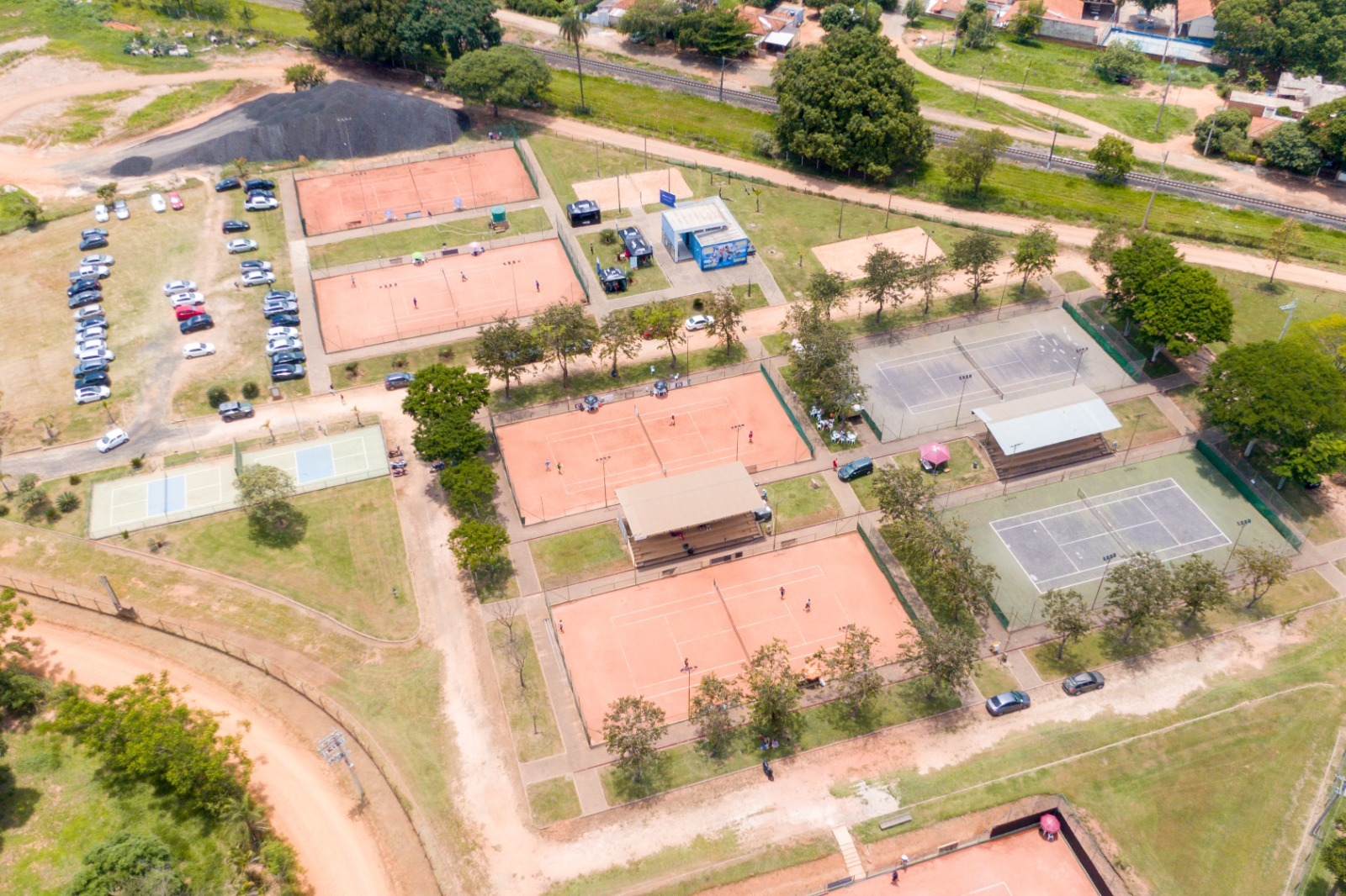 TORNEIO MUNICIPAL DE TÊNIS TEM INSCRIÇÕES ABERTAS