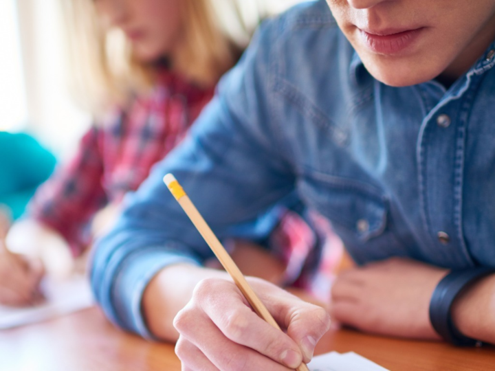 Santo Antônio de Posse: Domingo de Concursos: Prefeitura aplica provas em três unidades escolares
