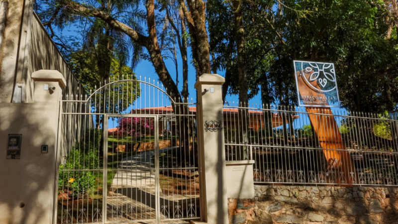 Evento gratuito em Amparo discute psicopedagogia neurocognitiva e desafios do neurodesenvolvimento infantil