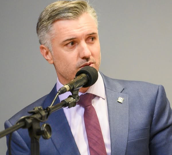 VINICIUS MARCHESE PARTICIPA DE ENCONTRO DO SISTEMA CONFEA/CREA E DEBATE PROJETOS DA ENGENHARIA BRASILEIRA EM MOGI GUAÇU