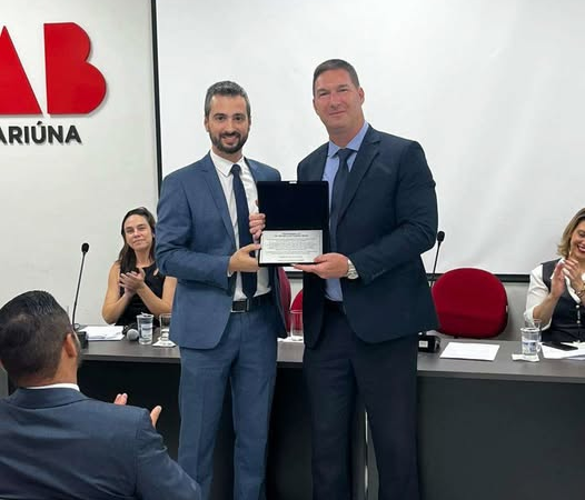 OAB JAGUARIÚNA REALIZA SOLENIDADE EM HOMENAGEM AO PROMOTOR DE JUSTIÇA SERGIO LUIS CALDAS SPINA