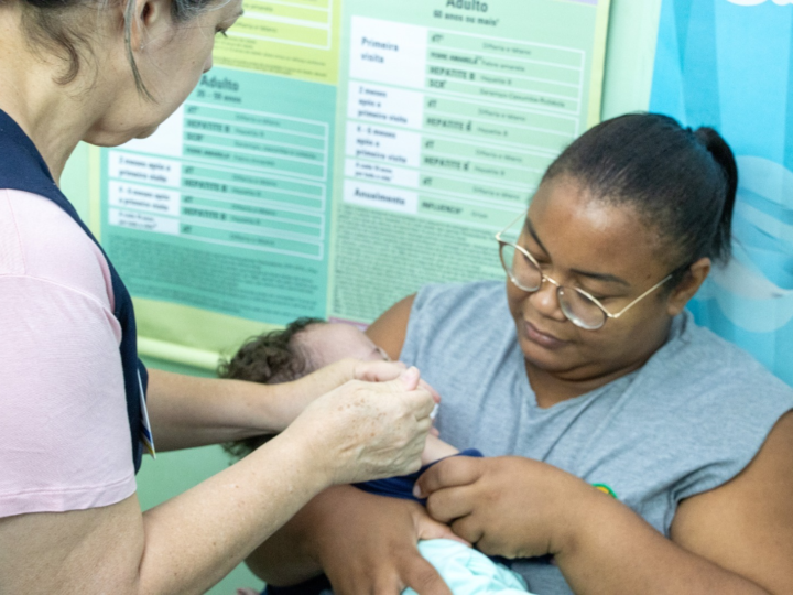 JAGUARIÚNA AMPLIA PROTEÇÃO E INICIA IMUNIZAÇÃO PARA BEBÊS PREMATUROS