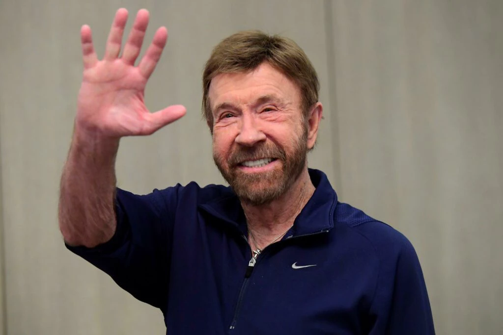 MORRE CHUCK NORRIS, ÍCONE DOS FILMES DE AÇÃO, AOS 86 ANOS