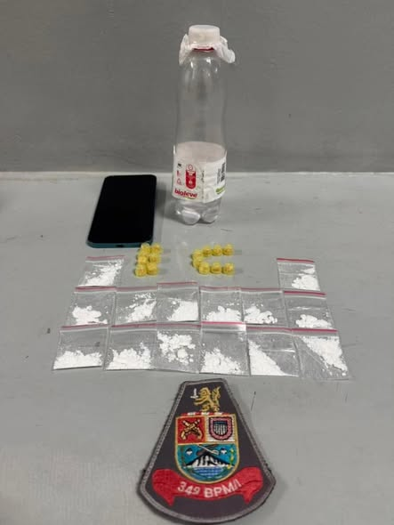 POLÍCIA MILITAR PRENDE HOMEM POR TRÁFICO DE DROGAS EM AMPARO