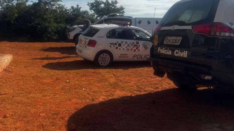 AMPARO ASSUSTADA – CORPO É ENCONTRADO EM CONDOMÍNIO EM CONSTRUÇÃO EM AMPARO E CASO É INVESTIGADO PELA POLÍCIA CIVIL