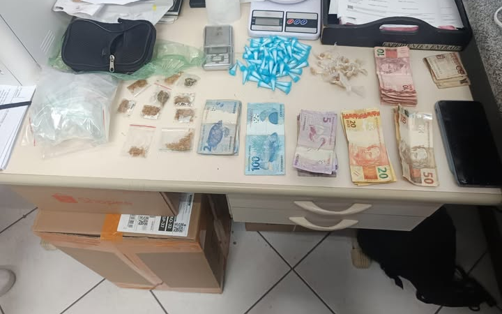 Polícia Militar prende criminoso por tráfico de drogas em Pedreira